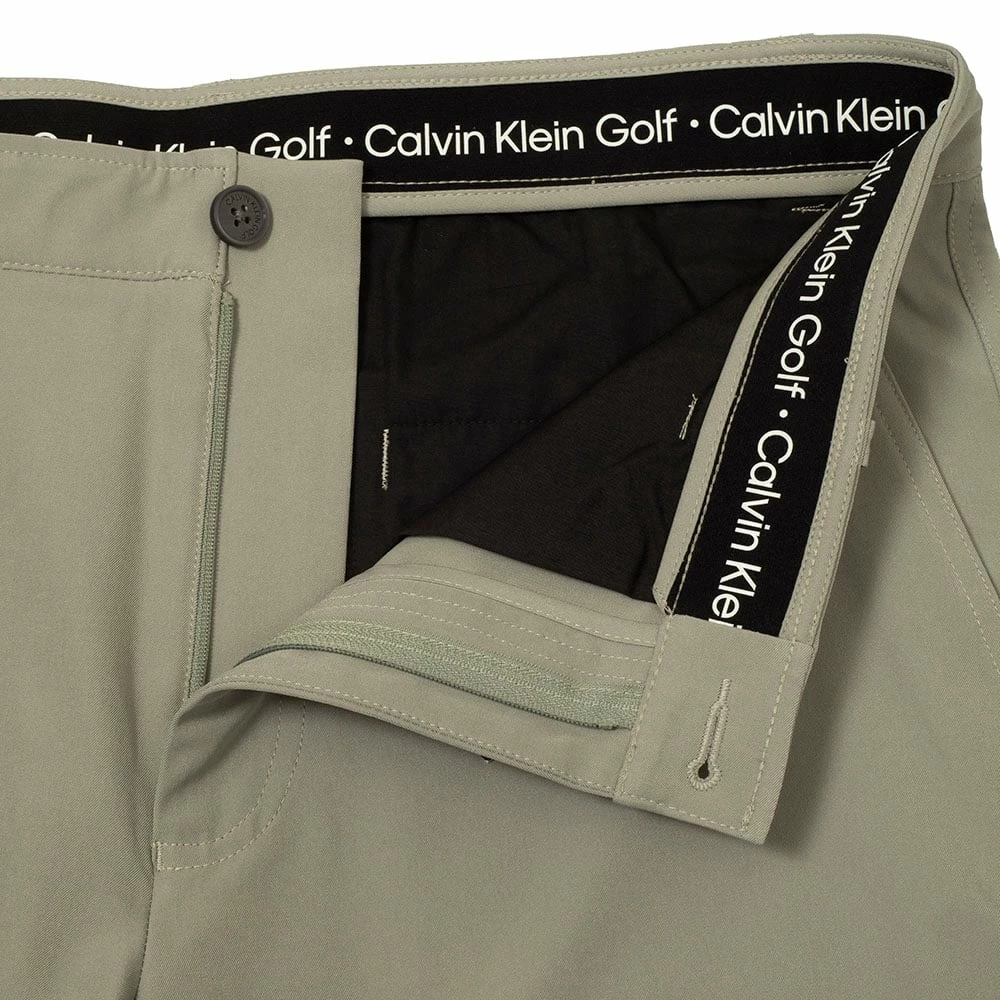 Calvin Klein Bullet Regular Fit Stretch Shorts - Cameo Green - Image 3